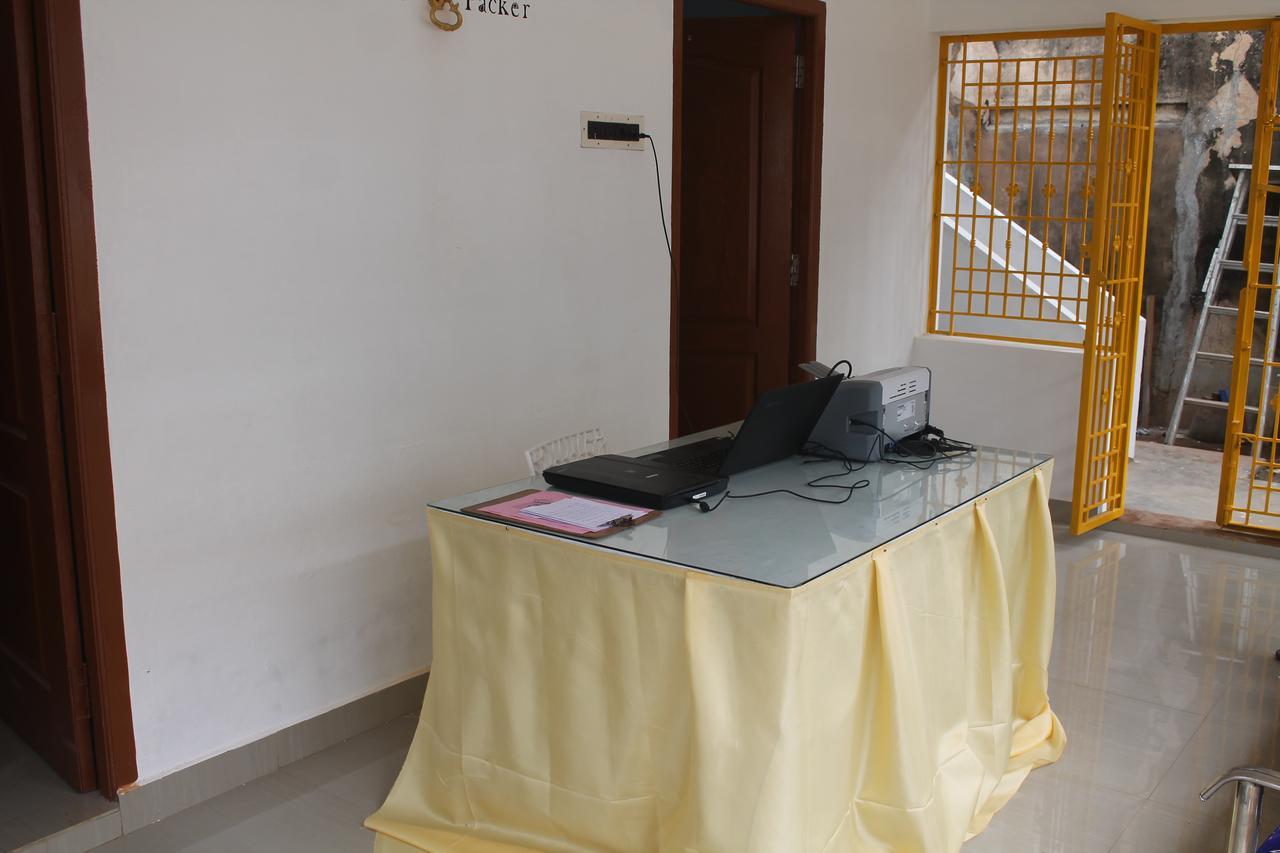 Chettinad Packer Hostel Kanadukattan Ngoại thất bức ảnh